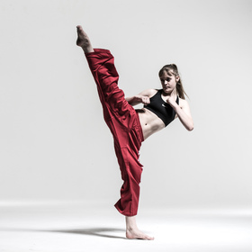 Female kickboxing 1 — figure reference